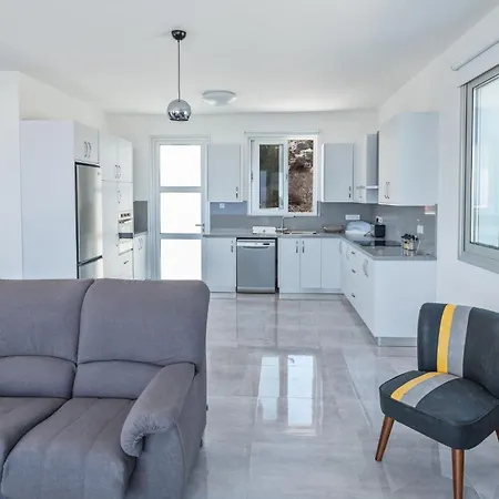 Clea,stunning 4bdr Villa, Seaviews فيلة بروتاراس