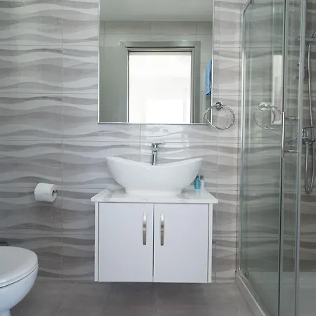 Villa Clea,stunning 4bdr Villa, Seaviews