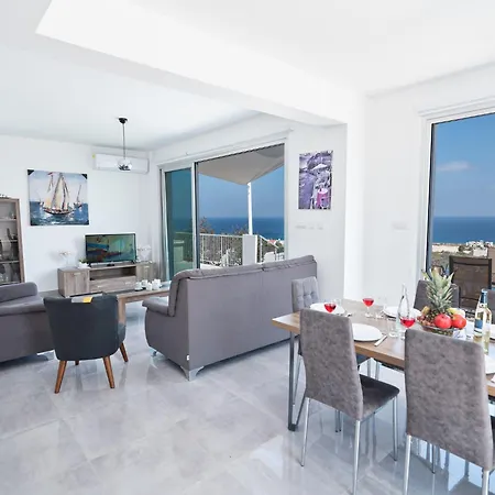 Clea,stunning 4bdr Villa, Seaviews Willa