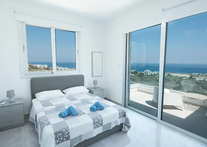 Villa Clea,stunning 4bdr Villa, Seaviews