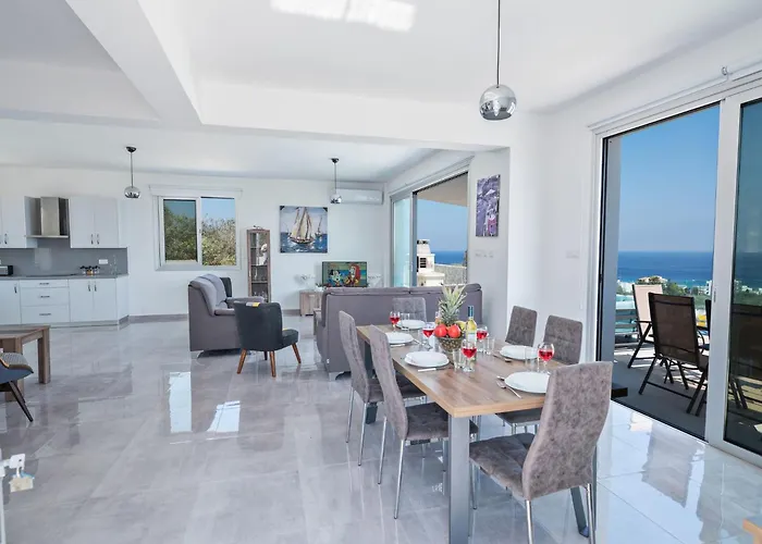 Clea,stunning 4bdr Villa, Seaviews Protaras